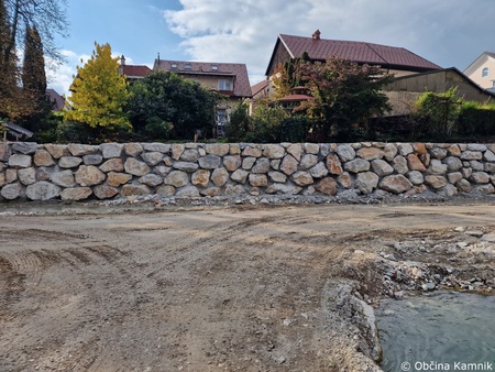 Sanacijska obnova vodotokov in hudournikov po poplavah  (33)